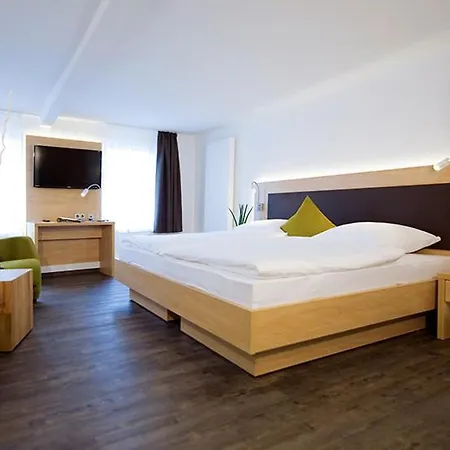 Apartment Boardinghouse *